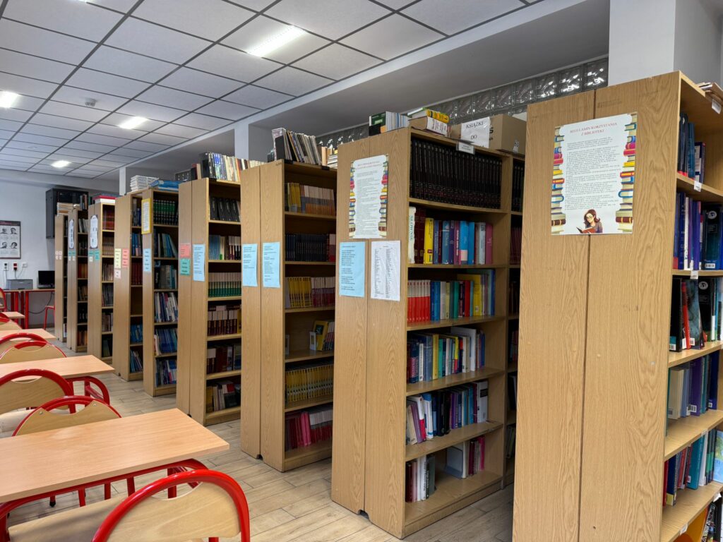 biblioteka02